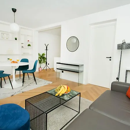 Bnbnova - Haussmann - 2br Near Champs-elysees * Parigi
