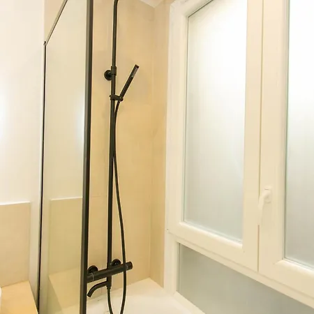 Bnbnova - Haussmann - 2br Near Champs-elysees Paris